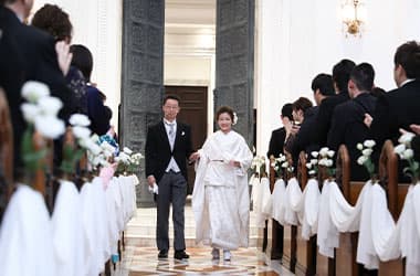 写真：和装人前式