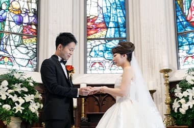 写真：洋装人前式