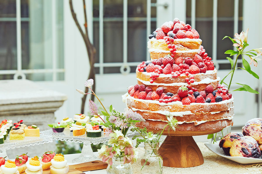 写真：ウエディングケーキ